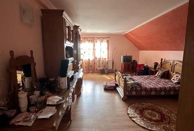 Casă cu 4 camere în Ilișești - 2