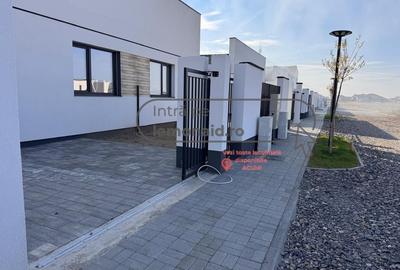 Case tip duplex în Cartierul Basmelor | Moșnița Nouă | Comision cumpărător 0% - 26