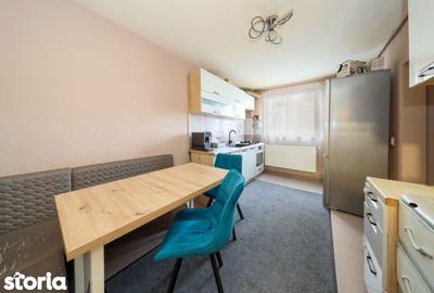 Apartament cu 3 camere decomandat în Florilor - 16