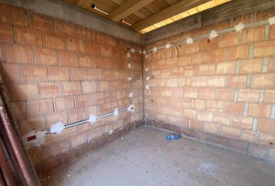 Casa de vanzare unifamiliala parter in suprafata de 125 mp u - 1