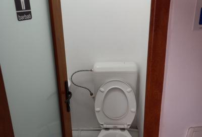 Casă cu 5 camere cu Teren 400 Mp în Mihai Bravu