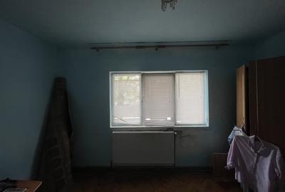 Apartament cu 3 camere si garaj, decomandat, parter - 3