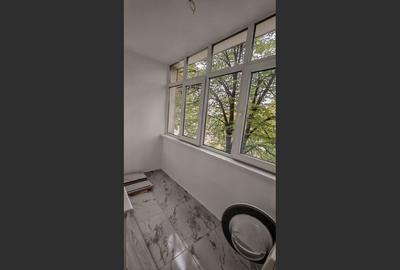 Apartament cu 2 camere decomandat în Central - 2