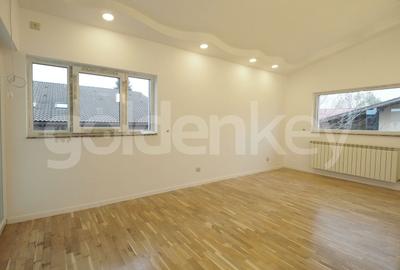 Vila spatioasa cu 6 camere si 500mp teren - 8