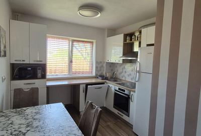Apartament cu 2 camere semidecomandat în Rogerius
