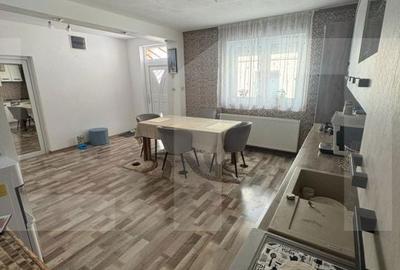 Casă cu 4 camere cu Teren 1420 Mp în Șofronea - 19