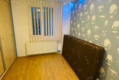 Apartament cu 4 camere decomandat în Titan - 3