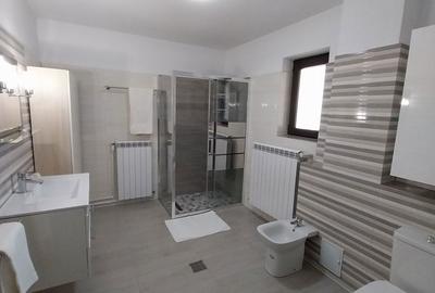 Casă cu 2 camere în 23 August - 2