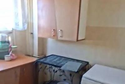 Garsonieră decomandată în Moșilor