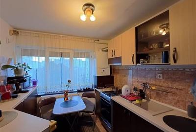 2 camere la mansarda - Str. Frumusani - Oltenitei 2 camere la mansarda - Str. Frumusani - Oltenitei - 4