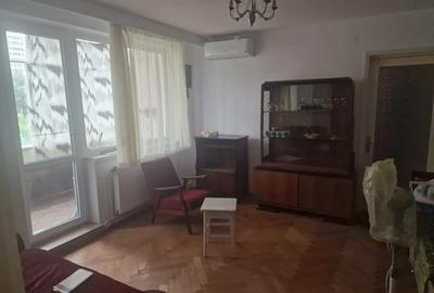 Apartament cu 2 camere decomandat în Central - 4