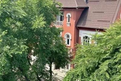 Apartament cu 3 camere decomandat în Ultracentral - 1