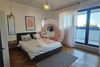 Apartament cu 5 camere decomandat în Gara de Nord - 1