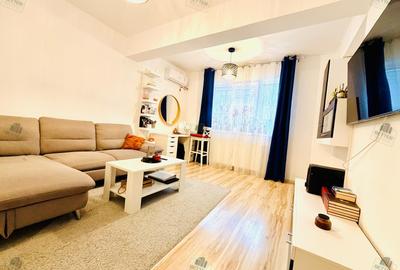 Apartament cu 2 camere decomandat, mobilat în Central