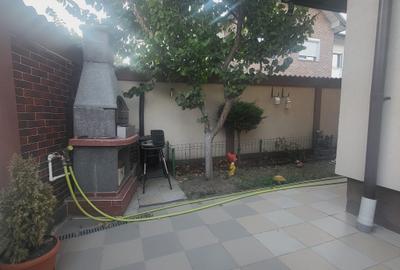 FUNDENI-DOBROIESTI, vila 2014 P+M, singur curte - 4
