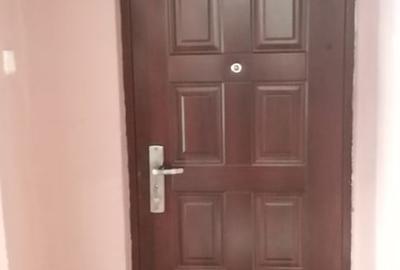 Spațiu comercial, de 30 mp, în Central - 7