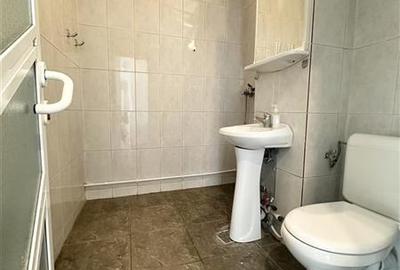 Spațiu comercial, de 70 mp, în Tomis III - 7