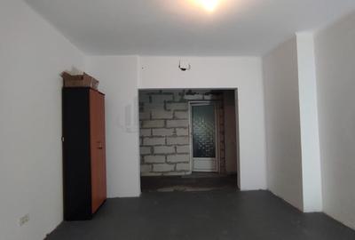 Apartament cu 4 camere decomandat în Unirii - 11