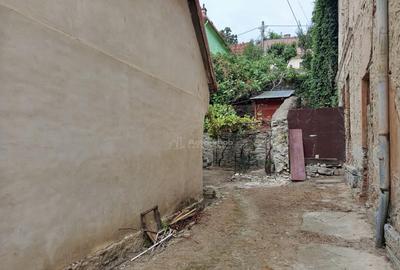 Oravita, Casa la Cheie, 7 Incaperi, Posibilitate Mansardare, - 8