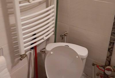 Apartament cu 2 camere decomandat în Tineretului - 2