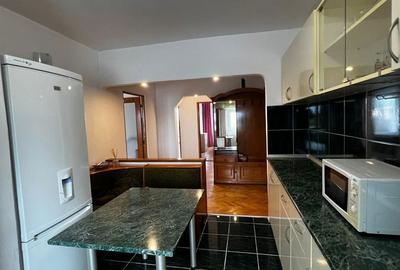 Apartament cu 3 camere decomandat în Tomis III - 6