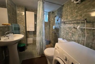 Casă cu 6 camere cu Teren 1858 Mp în Central - 9