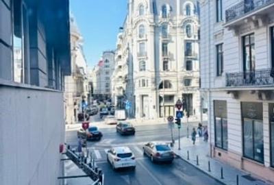 Universitate / Reg. Elisabeta/ Spațiu de birou boem/ 3  birouri+Recepție - 3