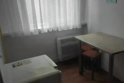 Vand Garsoniera zona Runcu - 4