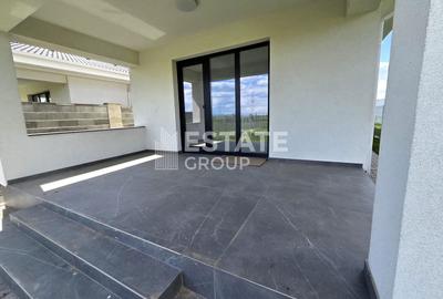 Casă cu 3 camere cu Teren 390 Mp în Sânandrei - 2