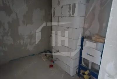 Garsonieră semidecomandată în Între Lacuri - 10