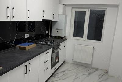 Apartament cu 3 camere semidecomandat în Central - 12