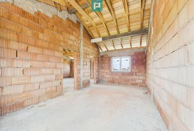 Casă cu 5 camere cu Teren 800 Mp în Săcălaz - 9