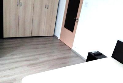 Garsoniera ETAJ 1, langa Kaufland, Parc Dr.Taberei, METROU, Balcon, AC - 1