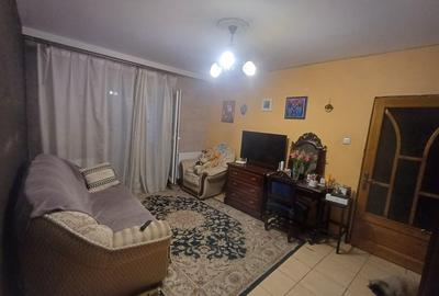 Apartament cu 2 camere semidecomandat, mobilat în Metalurgie