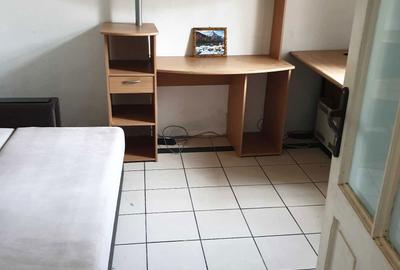 Garsonieră decomandată în Gara de Nord