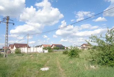 Teren de 590 mp, în Sânleani - 2