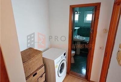 Apartament 3 camere cf 1 semidecomandat zona Micro 3 - 11