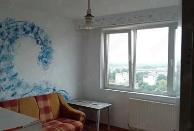 Apartament cu 2 camere decomandat în Cornișa - 3