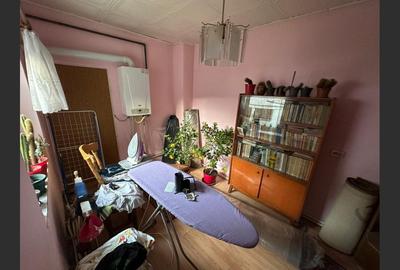 Casă cu 5 camere cu Canalizare în Muncitoresc - 4