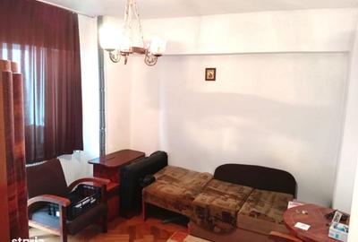 Apartament cu 4 camere decomandat în Micălaca
