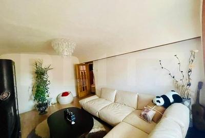 Apartament decomandat 4 camere, 77mp, zona Semicentrala