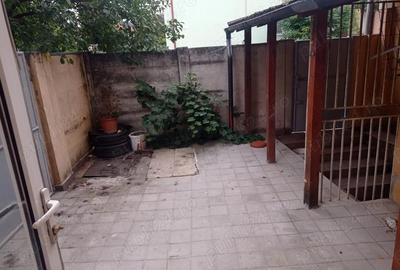 Pers fizica inchiriez casa 5 camere in Balcescu - 4