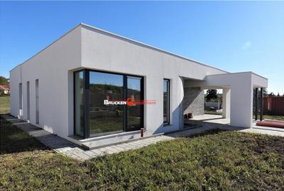 Casă cu 4 camere cu Teren 570 Mp în Iorga - 13