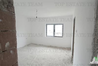 Casa de vanzare cu perete individual - Intimitate si confort garantate! - 16