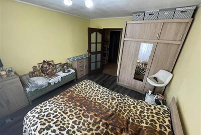 Apartament 3 camere, mobilat + utilat, CT + AC,zona Dogan Apartament 3 camere, mobilat + utilat, CT + AC,zona Dogan - 8