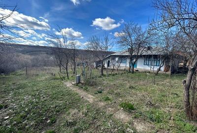 Casă cu 2 camere în Central - 2