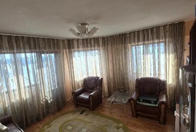 Apartament 4 camere Adjud - 1