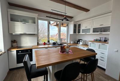 Vand casa 5 camere - 3 bai - 627 mp teren - Tocile - 6