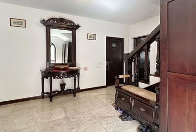 Zona Linistita Structura Generoasa - 34