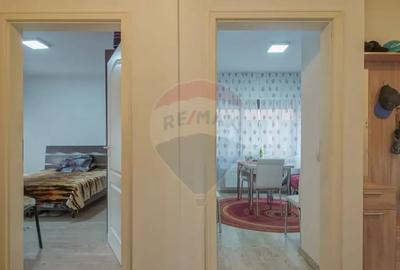Apartament cu 3 camere decomandat în Sânpetru - 8